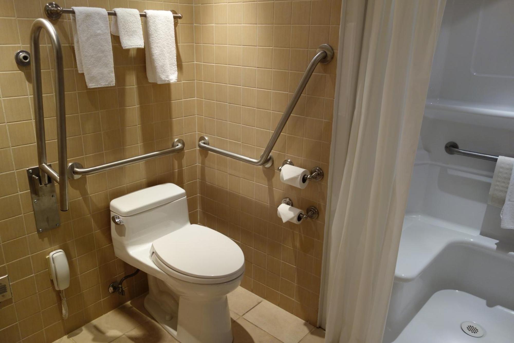 Chateau Louis Hotel & Conference Centre Edmonton Ngoại thất bức ảnh