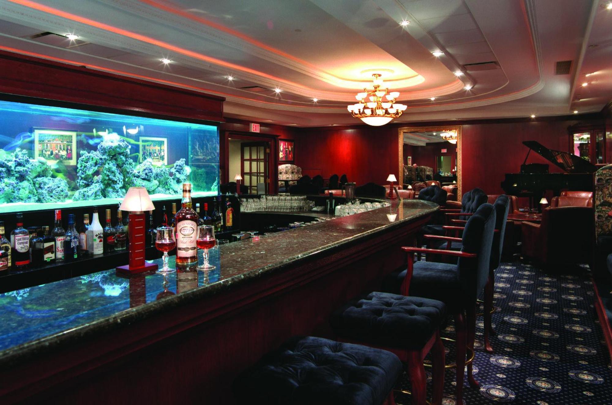 Chateau Louis Hotel & Conference Centre Edmonton Ngoại thất bức ảnh