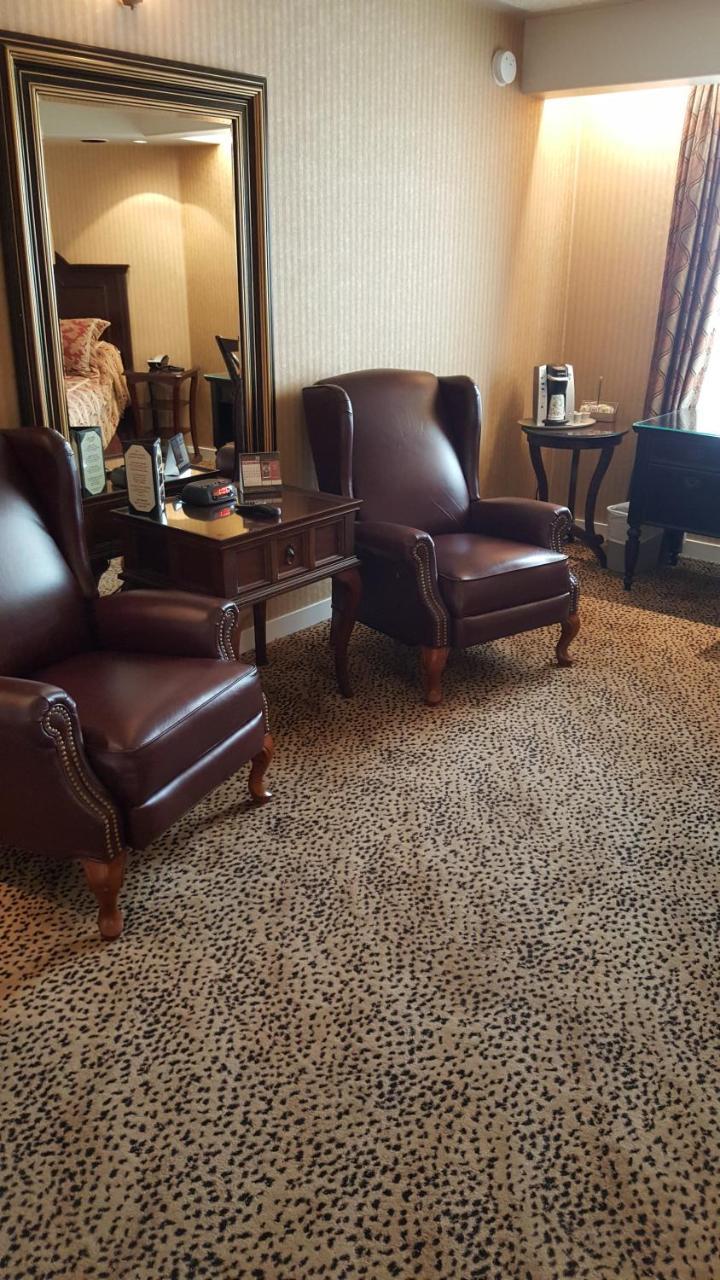 Chateau Louis Hotel & Conference Centre Edmonton Ngoại thất bức ảnh