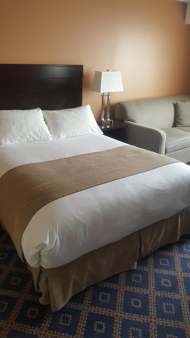 Chateau Louis Hotel & Conference Centre Edmonton Ngoại thất bức ảnh
