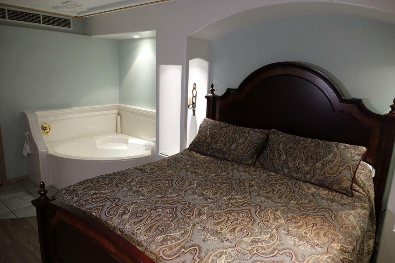 Chateau Louis Hotel & Conference Centre Edmonton Ngoại thất bức ảnh