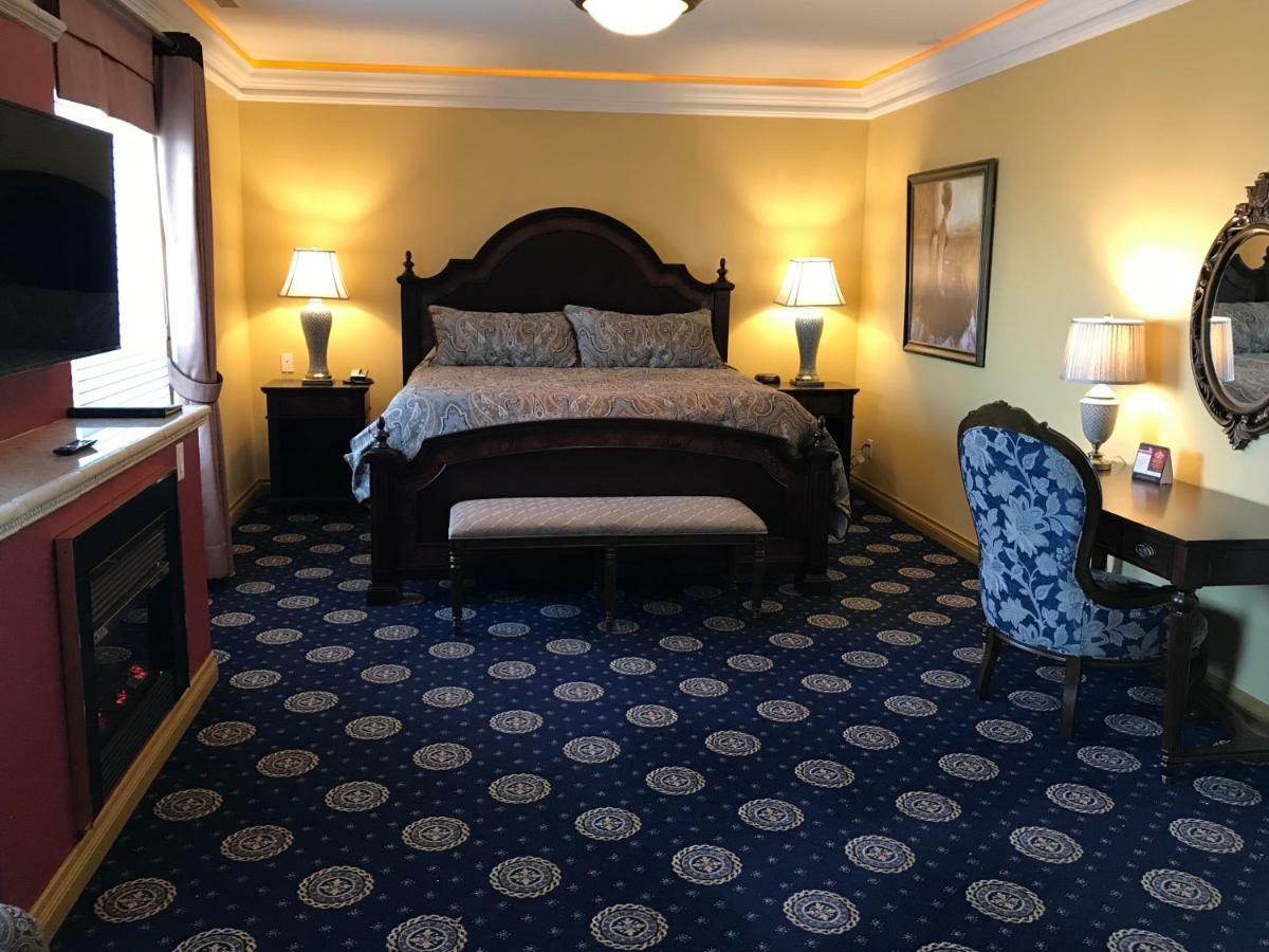 Chateau Louis Hotel & Conference Centre Edmonton Ngoại thất bức ảnh