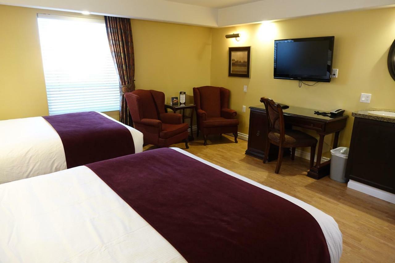 Chateau Louis Hotel & Conference Centre Edmonton Ngoại thất bức ảnh